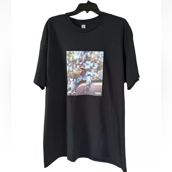 J. Cole 2014 Forest Hills Drive Album Black T-shirt Gildan Cotton Men’s … - Picture 1 of 6